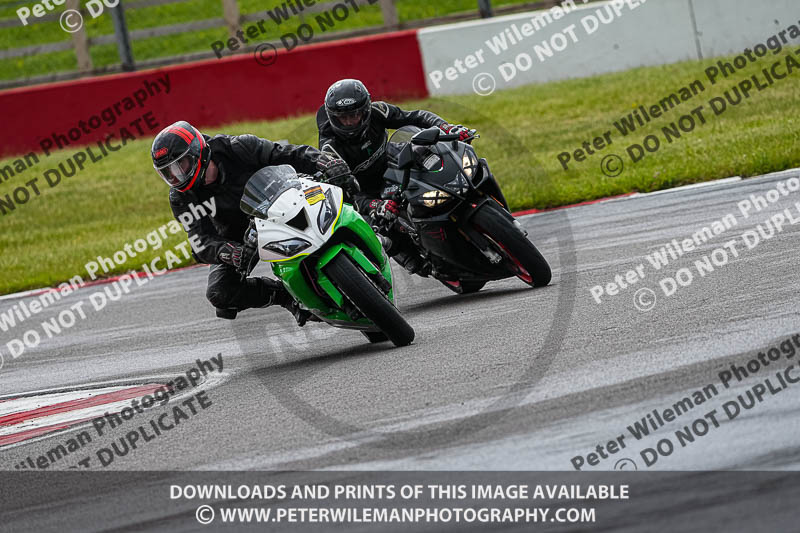 donington no limits trackday;donington park photographs;donington trackday photographs;estoril;event digital images;motorbikes;no limits;no limits trackdays;peter wileman photography;portugal;trackday;trackday digital images;trackday photos